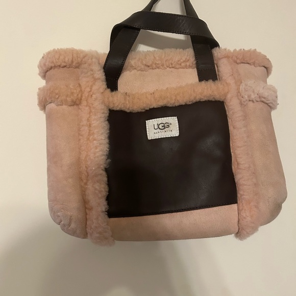 Ugg- pink & brown Ugg purse - Picture 1 of 5